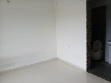 Room in 2 BHK Apartment at Bavdhan – for Rent