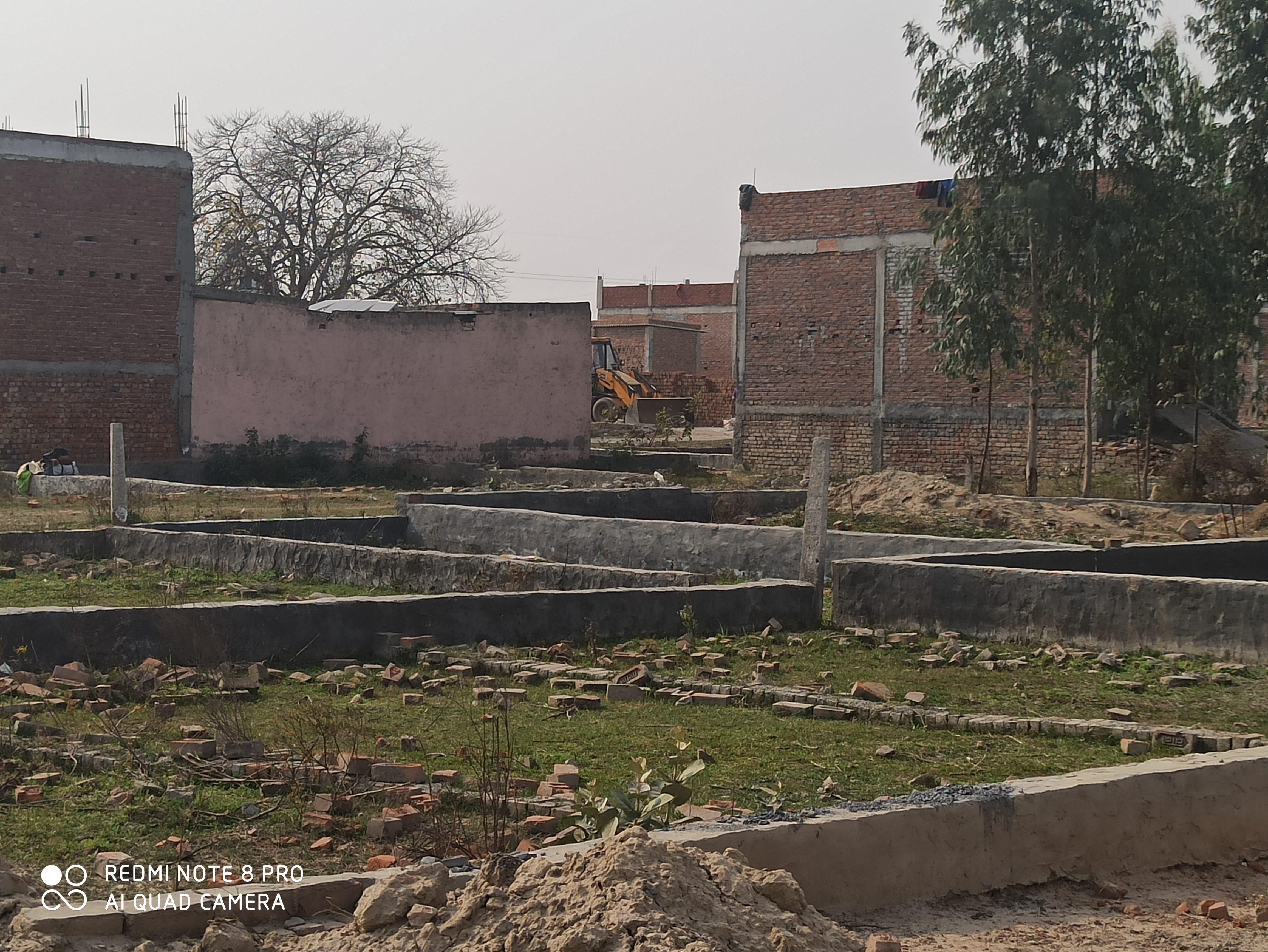 Plot For Sale in Sarita Vihar