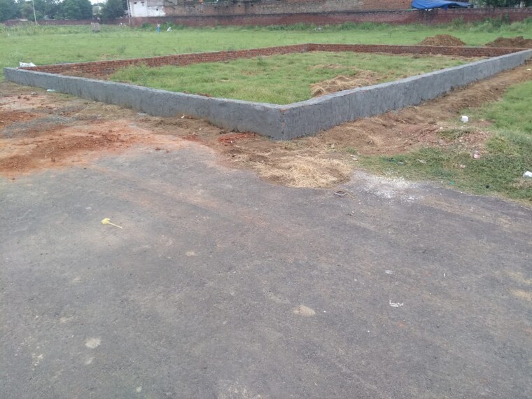 undefined, sarita vihar  2370 Sq.Ft. Plot In Sarita Vihar Delhi 9653506