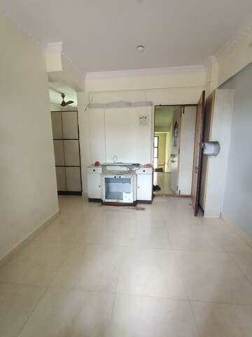 Room in 1 BHK Apartment at Dombivli West – for Rent