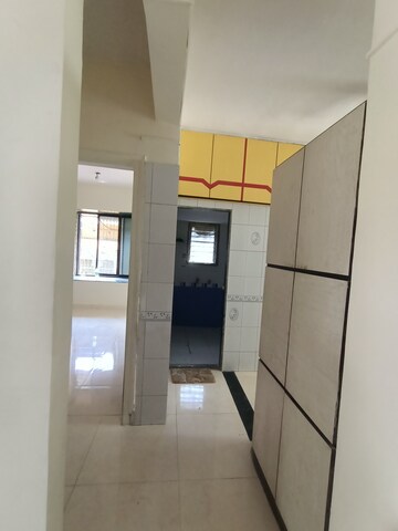 Bathroom in 1 BHK Apartment at Dombivli West – for Rent