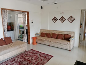 Bedroom in 2.5 BHK Apartment at Abhinav Pebbles Urbania, Bavdhan – for Rent