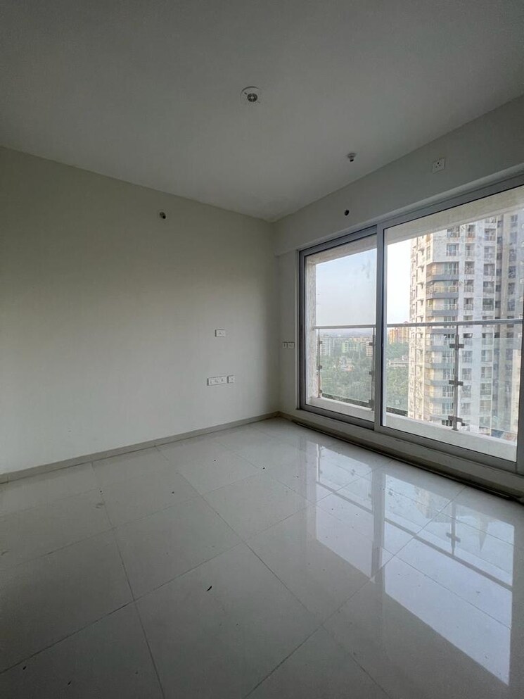 Room, ashar-aria 1 Bedroom 425 Sq.Ft. Apartment In Kalwa Thane 9653449