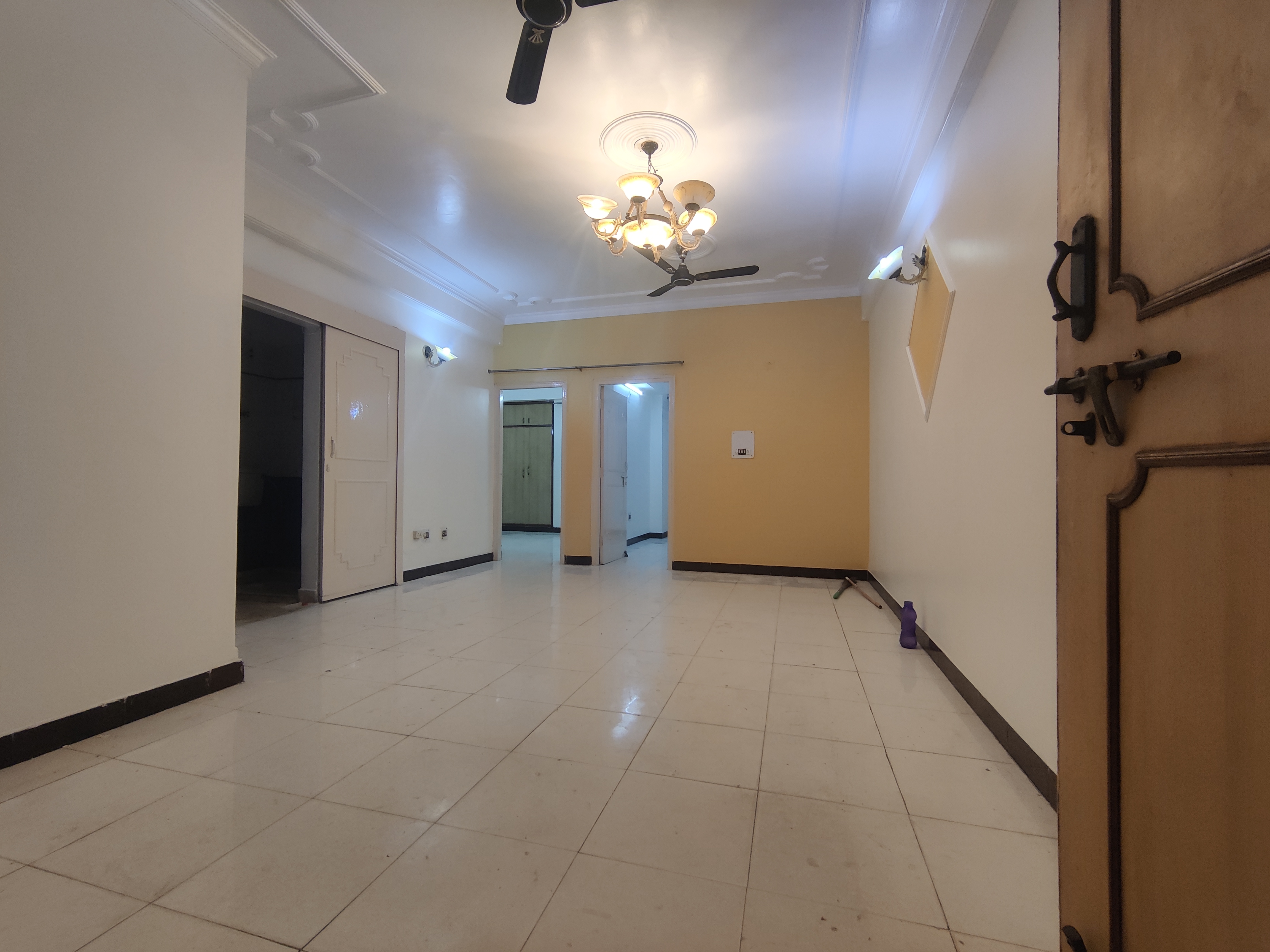2 BHK + Pooja Room Apartment For Rent in Gaurs Galaxy