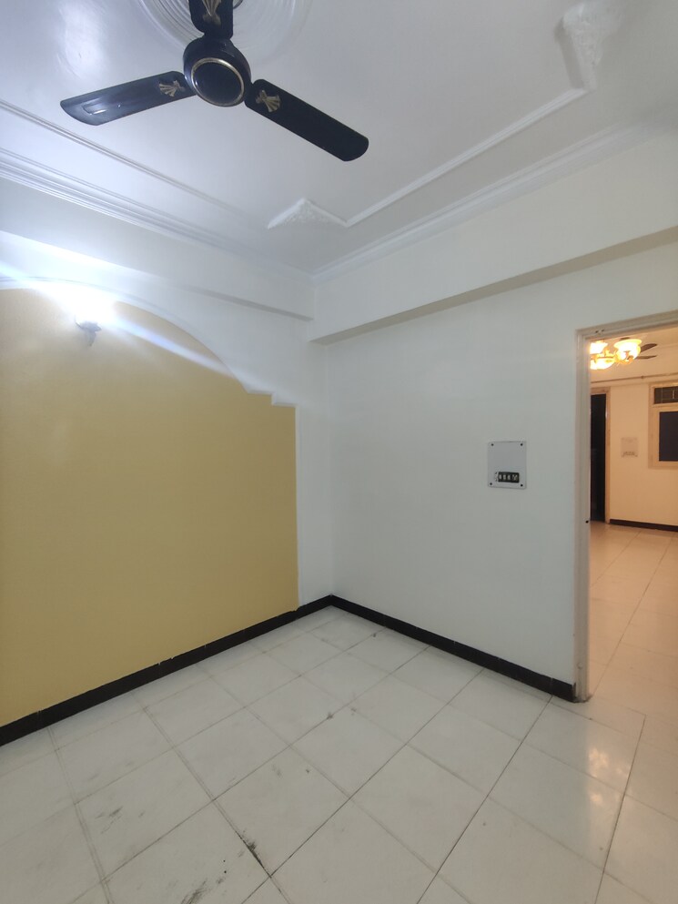Room, gaurs-galaxy 2 Bedroom 1000 Sq.Ft. Apartment In Vaishali Sector 5 Ghaziabad 9653544
