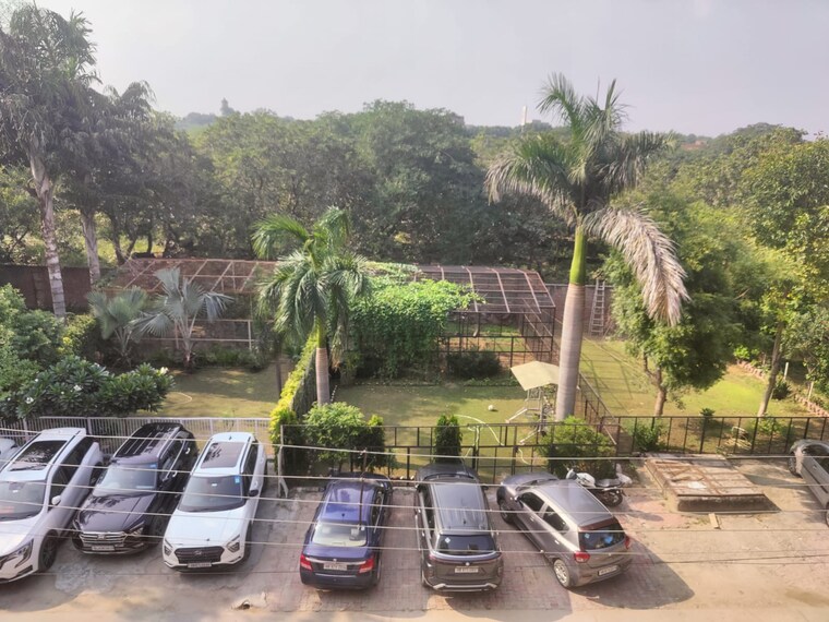  Parking, prime-floors-311 4 Bedroom 40000 Sq.Ft. Independent House In Sector 21d Faridabad 9653476