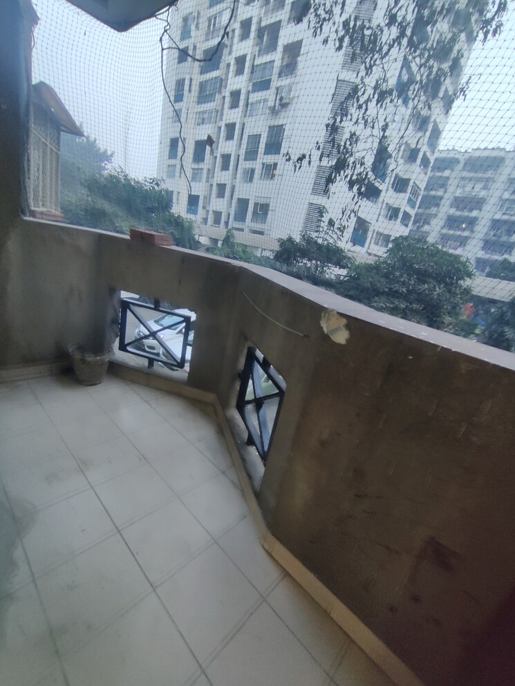 Balcony, gaurs-galaxy 2 Bedroom 1000 Sq.Ft. Apartment In Vaishali Sector 5 Ghaziabad 9653544