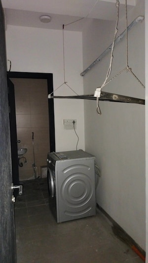 Bathroom in 3 BHK Apartment at Oberoi Realty Esquire, Goregaon East – for Rent