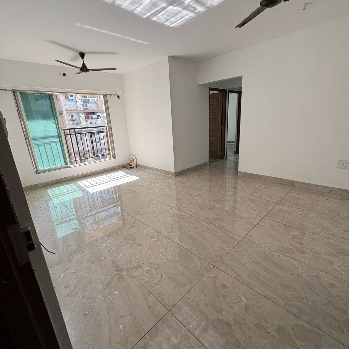 2.5 BHK + Pooja Room Apartment For Rent in Akshay Paradise