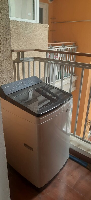 Balcony in 2 BHK Apartment at Gomti Nagar – for Rent