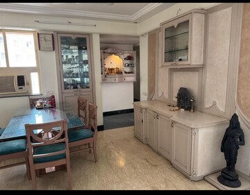 Parking in 1 BHK Apartment at Hiranandani Gardens, Powai – for Rent