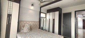 Room in 3 BHK Apartment at Sai Everest Solitaire Heights, Santacruz East – for Rent