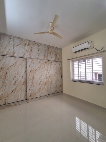 Bedroom in 3 BHK Apartment at Kondapur – for Rent