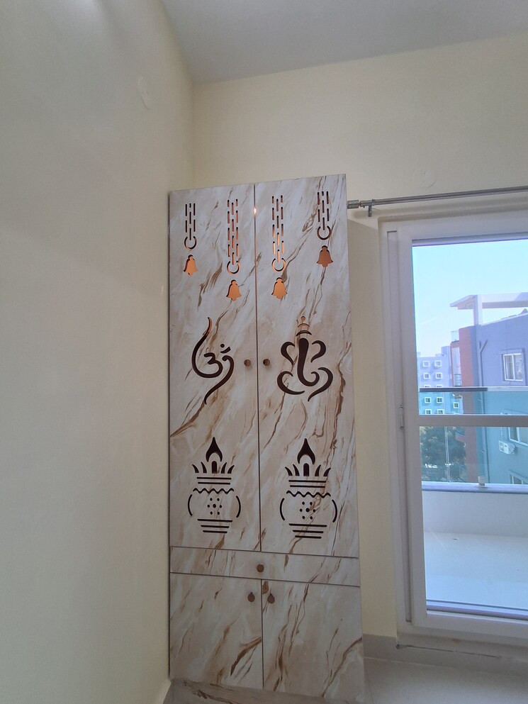 Room, kondapur 3 Bedroom 1700 Sq.Ft. Apartment In Kondapur Hyderabad 9653595