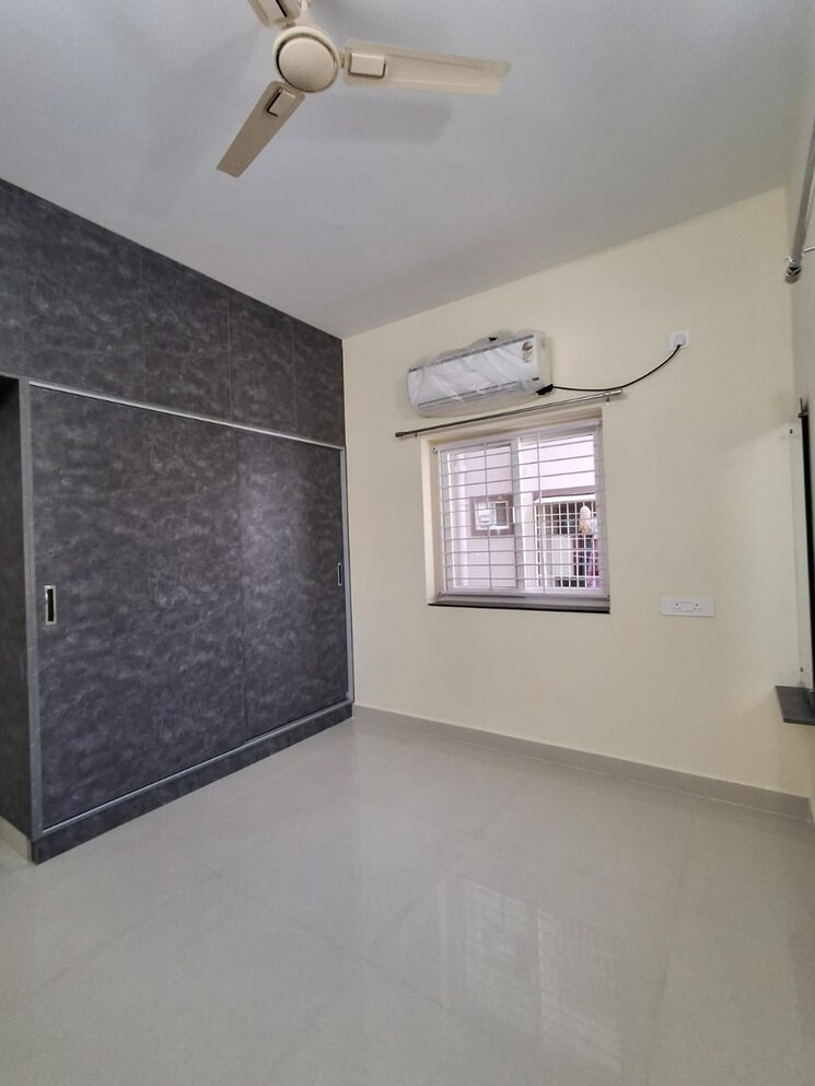 Bedroom, kondapur 3 Bedroom 1700 Sq.Ft. Apartment In Kondapur Hyderabad 9653629