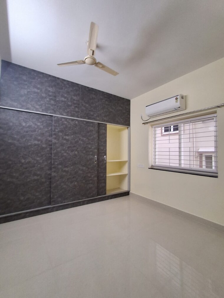 Bedroom, kondapur 3 Bedroom 1700 Sq.Ft. Apartment In Kondapur Hyderabad 9653629
