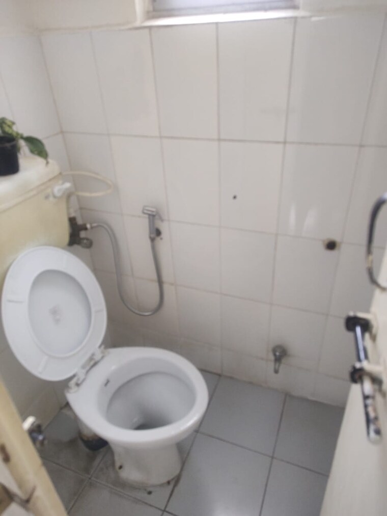 Bathroom, bavdhan 1 Bedroom 680 Sq.Ft. Apartment In Bavdhan Pune 9653616