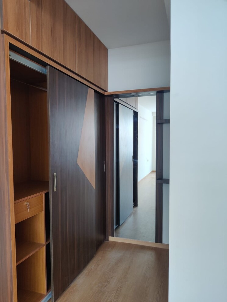 Kitchen, mantri-lithos 3 Bedroom 1740 Sq.Ft. Apartment In Thanisandra Bangalore 9653632