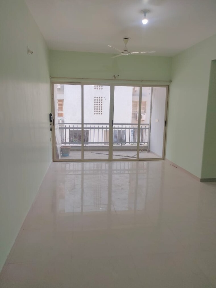 Room, hn-safal-parivesh 3 Bedroom 1705 Sq.Ft. Apartment In Prahlad Nagar Ahmedabad 9653656