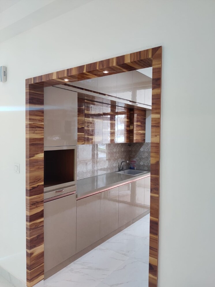 Room, mantri-lithos 3 Bedroom 1740 Sq.Ft. Apartment In Thanisandra Bangalore 9653647