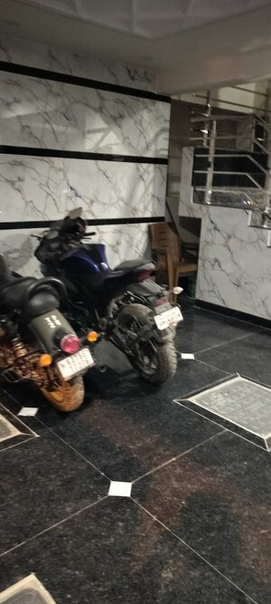 Parking in 1 BHK Builder Floor at Happy Homes BTM Layout, Btm Layout – for Rent