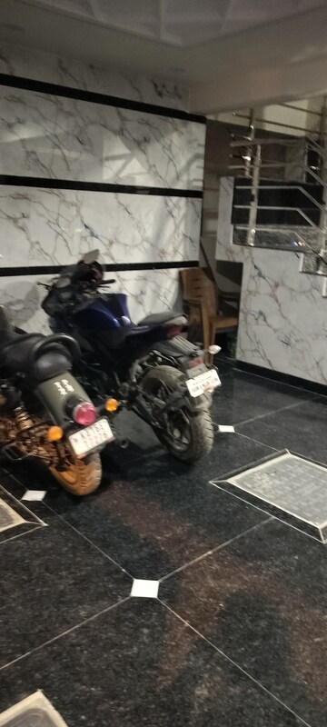 Parking in 1 BHK Builder Floor at Happy Homes BTM Layout, Btm Layout – for Rent