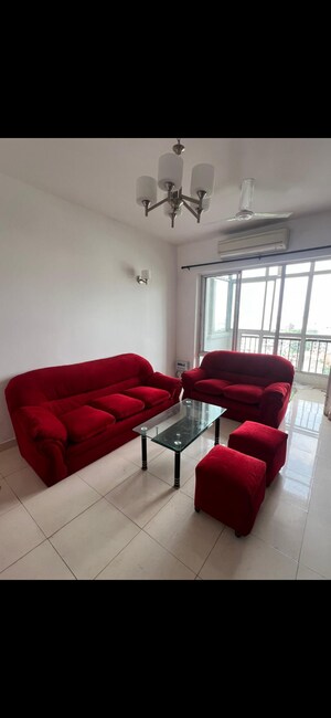 Master Bedroom in 2 BHK Apartment at DLF Regency Park I, Dlf Phase iv – for Rent