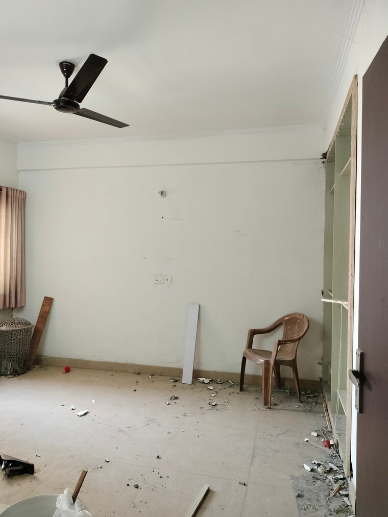 Bathroom, gardenia-gateway 3 Bedroom 1700 Sq.Ft. Apartment In Sector 75 Noida 9653712