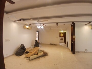 4 BHK Apartment For Rent in DLF The Royalton Tower, Dlf Phase V