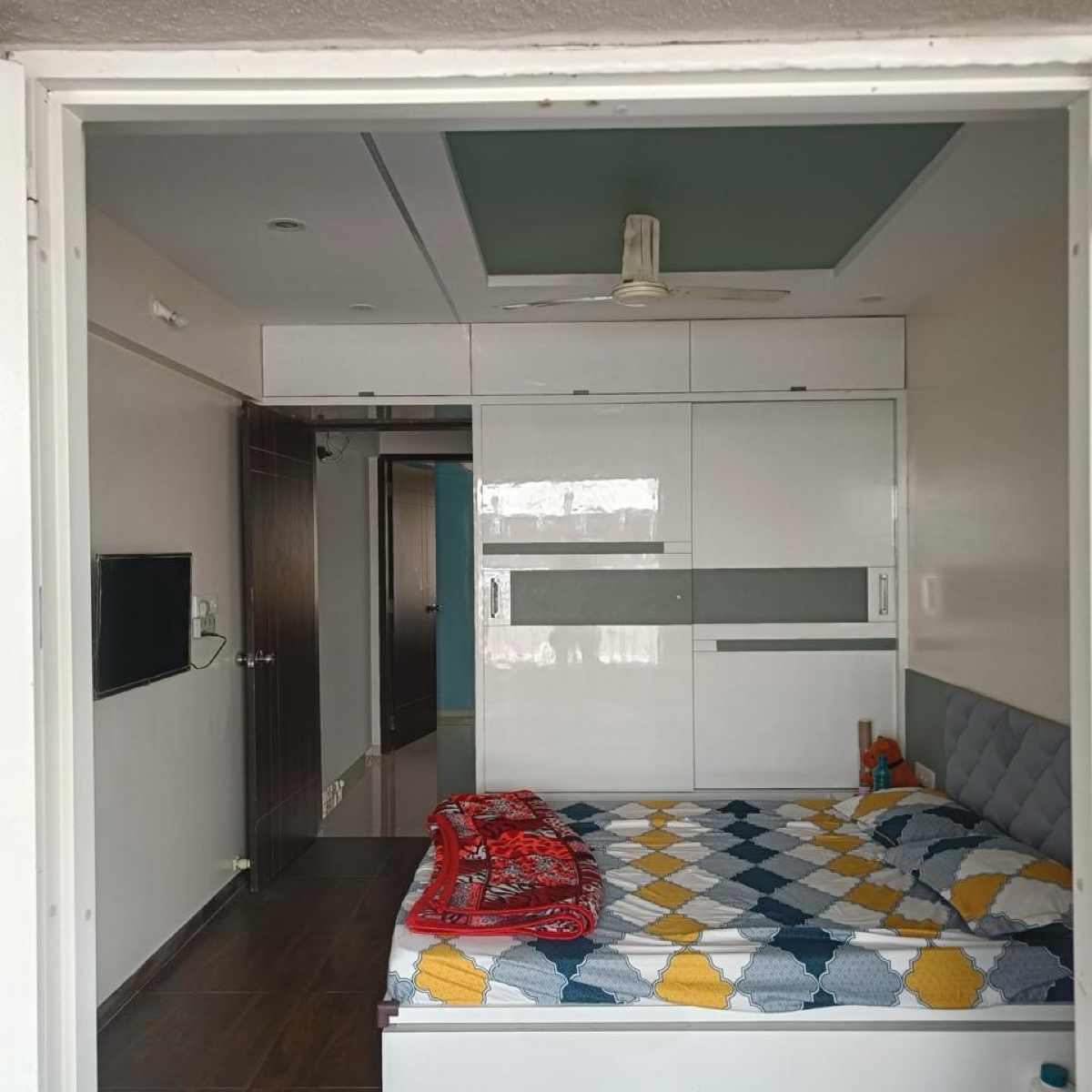 3 BHK + Extra Room Villa For Sale in R K Imperial