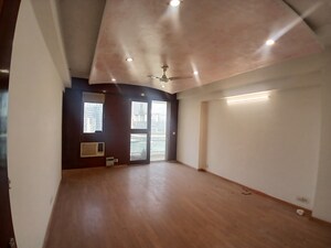 4 BHK Apartment For Rent in DLF The Royalton Tower, Dlf Phase V