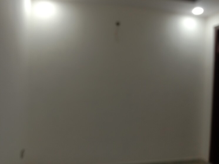 Room, dwarka mor 2 Bedroom 540 Sq.Ft. Builder Floor In Dwarka Mor Delhi 9653722