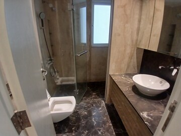Bathroom in 4 BHK Apartment at DLF The Crest, Sector 54 – for Rent