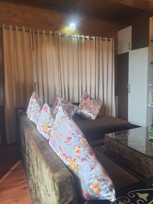 Bedroom in 3 BHK Builder Floor at Bhattakufer – for Sale