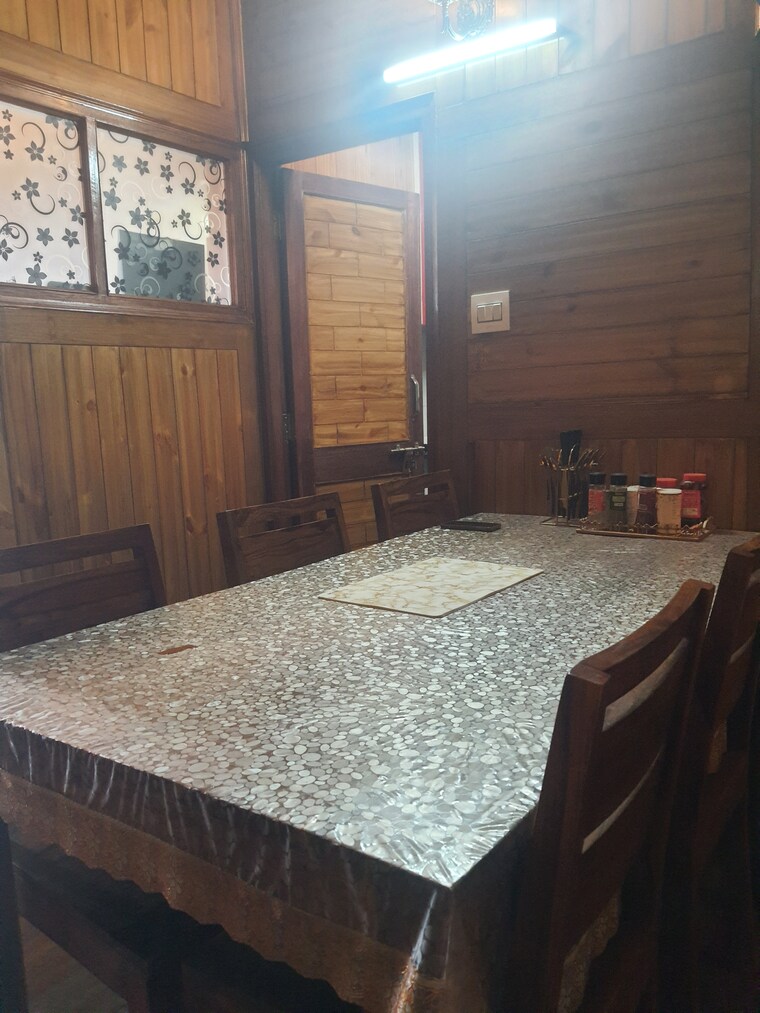 Bedroom, bhattakufer 3 Bedroom 1100 Sq.Ft. Builder Floor In Bhattakufer Shimla 9653749