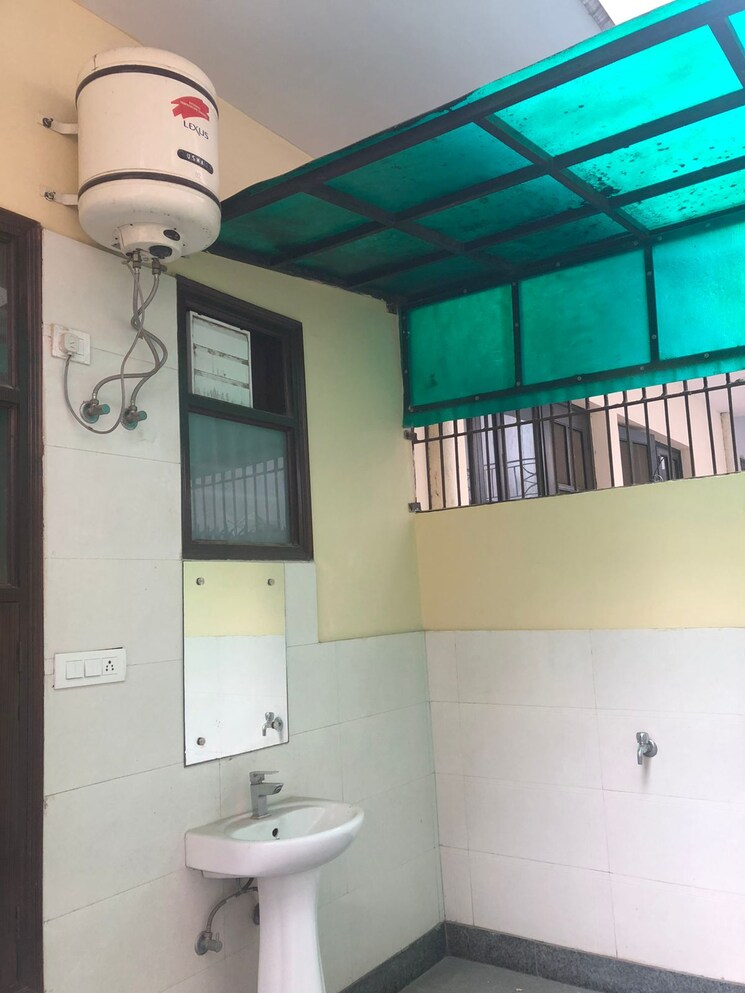 Master Bedroom, sector 46 2 Bedroom 1550 Sq.Ft. Independent House In Sector 46 Gurgaon 9653775