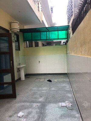 Kitchen in 2 BHK Independent House at Sector 46 – for Rent