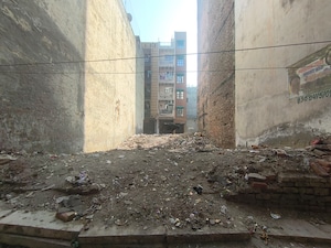  Plot – Exterior View View at Mohan Garden - for Sale