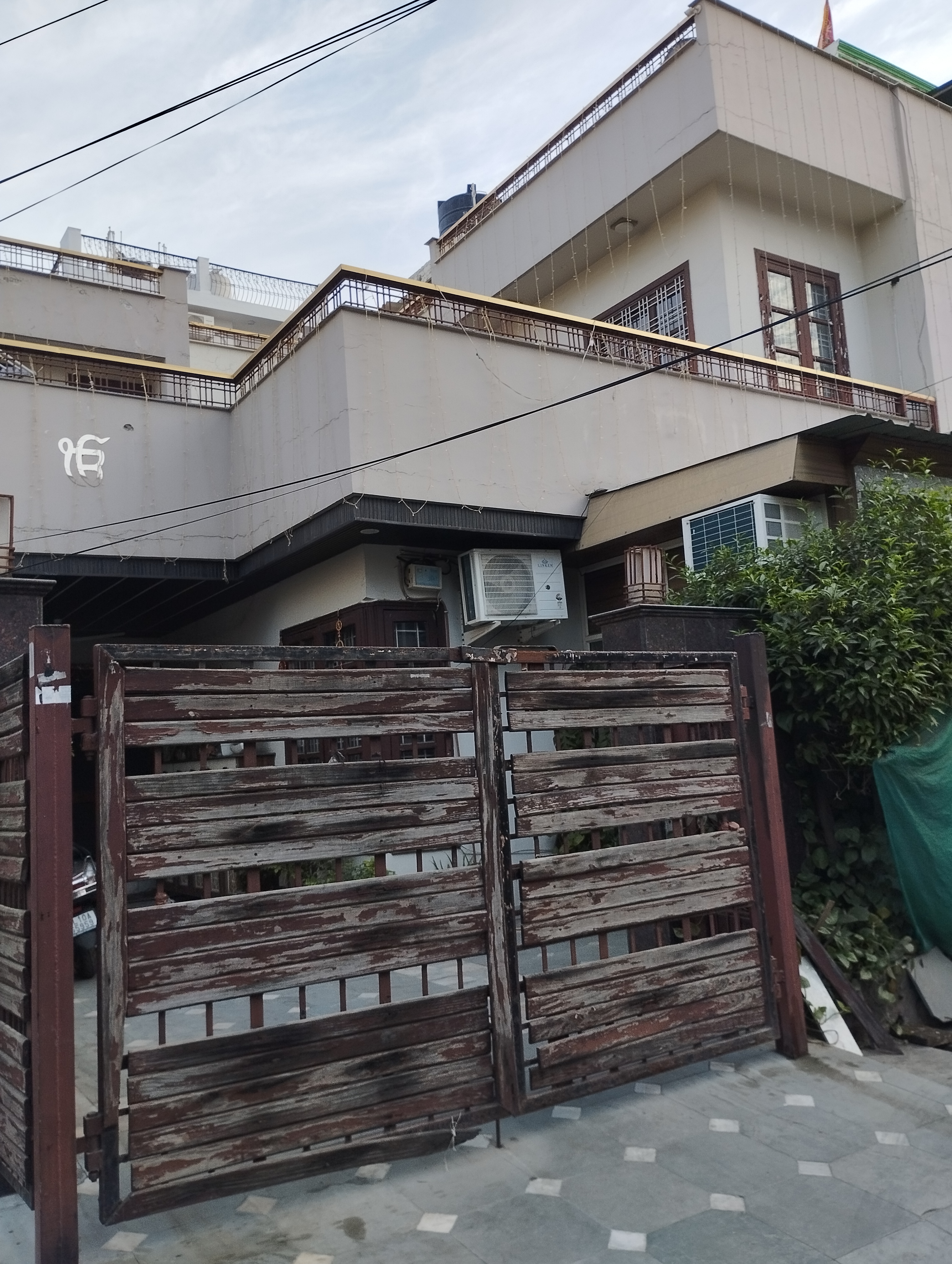 6+ BHK + Pooja Room Independent House For Sale in Sector 20