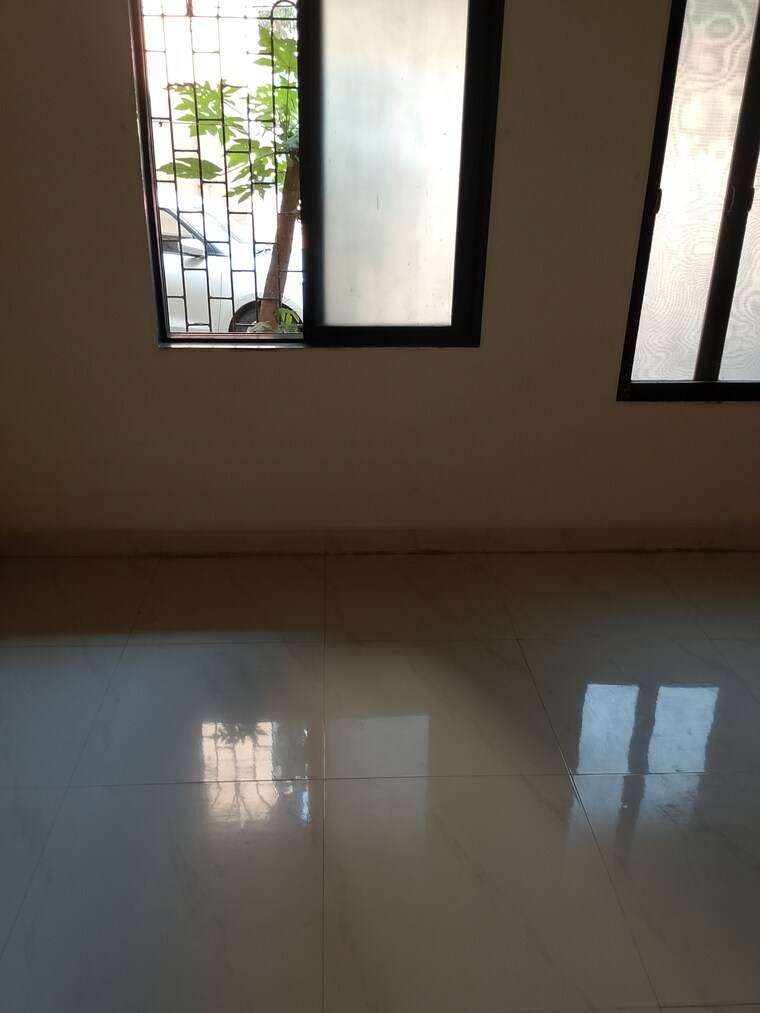 Room, garden-view-chs-sanpada 3 Bedroom 900 Sq.Ft. Apartment In Sanpada Navi Mumbai 9653794