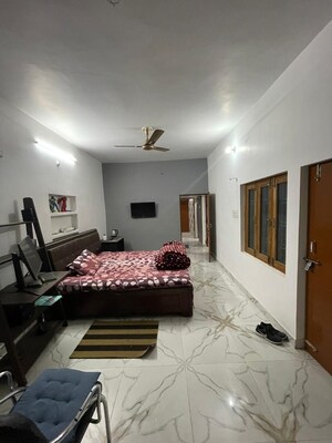  Pg For Rent in Viraj Khand