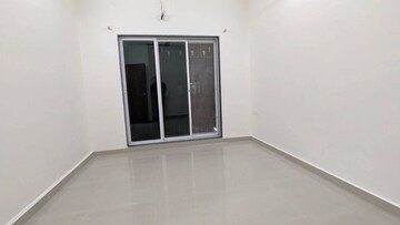 Room in 1 BHK Apartment at Shubarambh Apartments, Manpada – for Rent