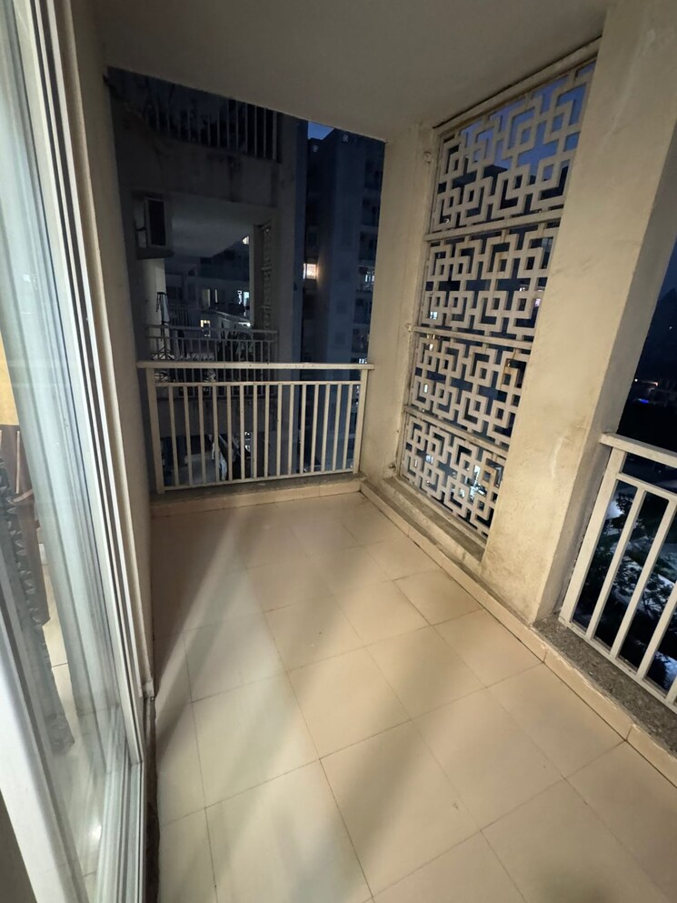 Balcony, pir machalla 3 Bedroom 2250 Sq.Ft. Apartment In Pir Machalla Zirakpur 9653824