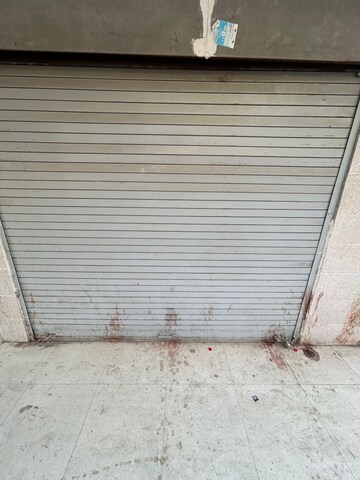 Room in  Shop at Vihaan Shopping Plaza, Pratap Vihar – for Rent