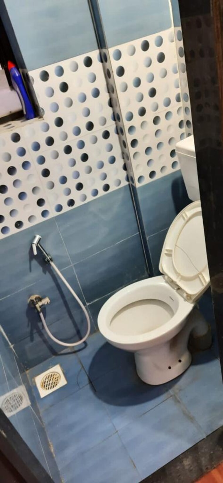 Bathroom, karan-park 1.5 Bedroom 650 Sq.Ft. Apartment In Wadgaon Sheri Pune 9653829