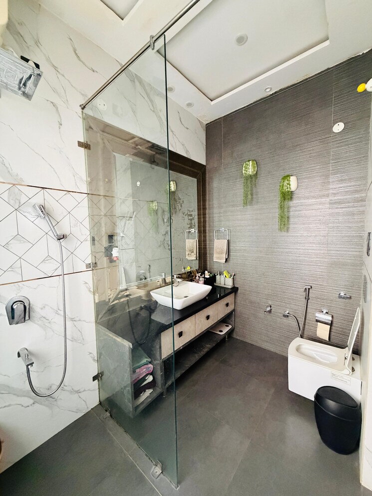 Team Area, mona-greens 6 Bedroom 1450 Sq.Ft. Independent House In Ghazipur Zirakpur 9653832