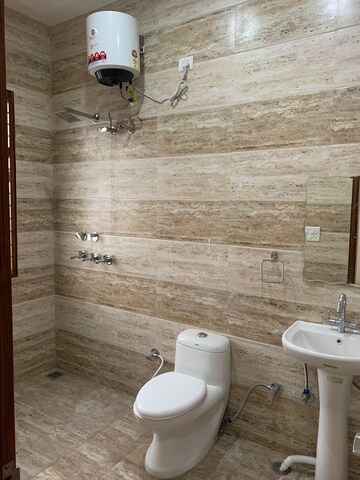 Bathroom in 6 BHK Independent House at Mona Greens, Ghazipur – for Sale