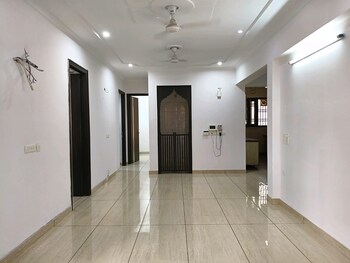 4 BHK Builder Floor for Sale in Palam Vihar, Gurgaon