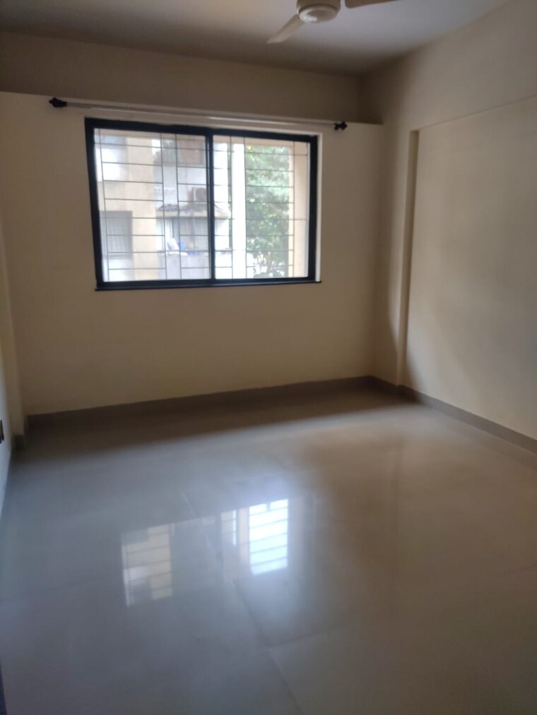 Room, sun-city 2 Bedroom 900 Sq.Ft. Apartment In Sinhagad Road Pune 9653882