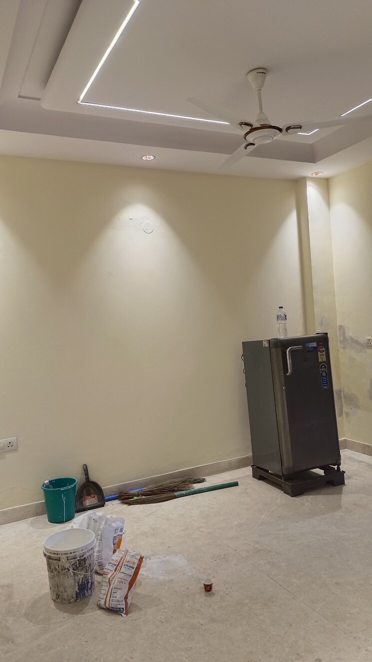 undefined, old rajinder nagar 3 Bedroom 820 Sq.Ft. Builder Floor In Old Rajinder Nagar Delhi 9653904